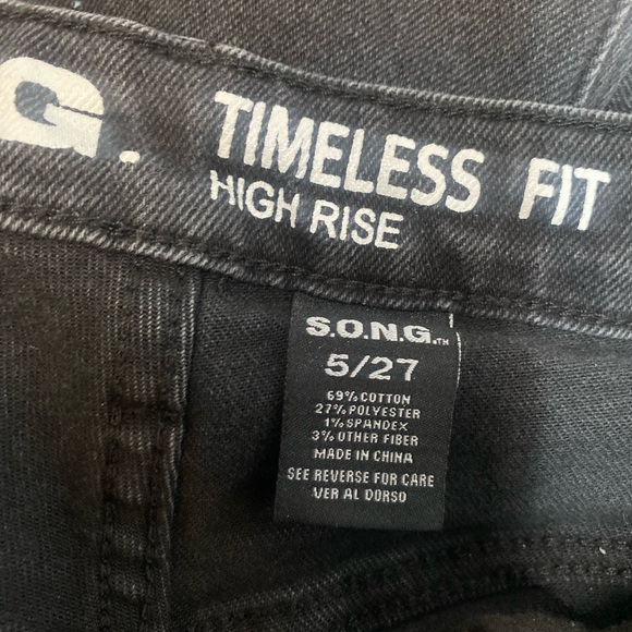 S.O.N.G of Style Black Distressed High Rise Jeans - Timeless Fit, Size 5/27 - Picture 6 of 6